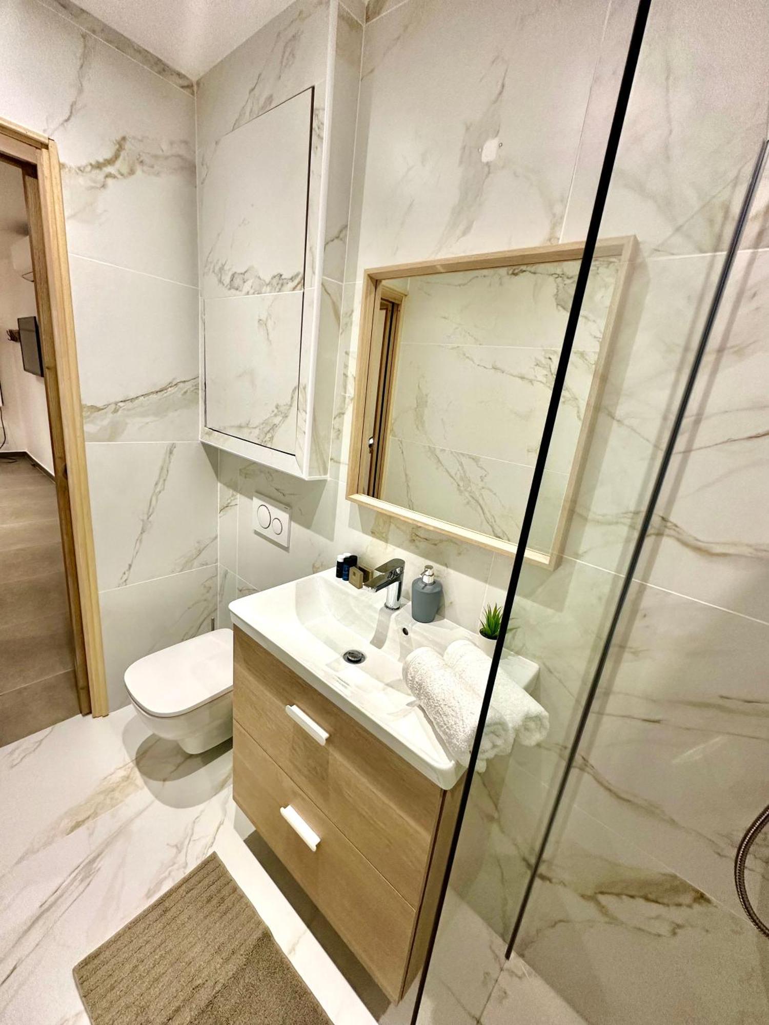 Appartement Les Oliviers à Arles Extérieur photo